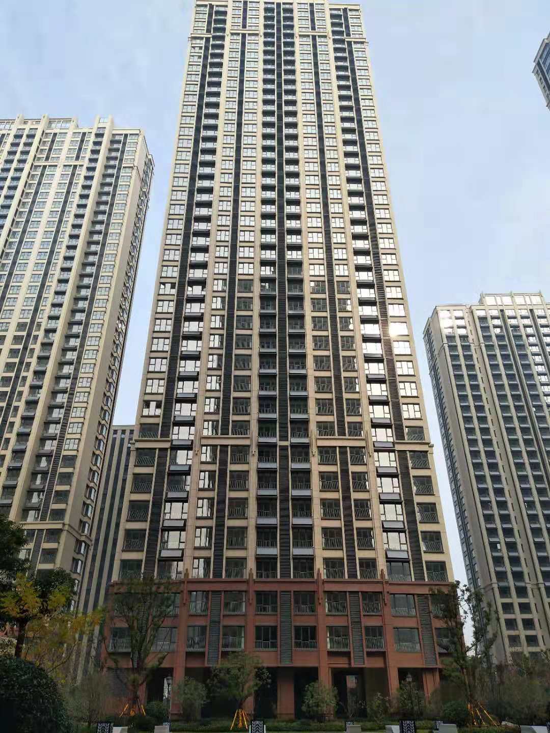中国铁建青秀城外部.jpg